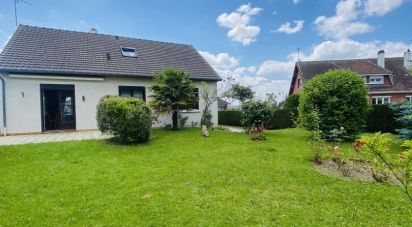 House 5 rooms of 108 m² in Poulainville (80260)