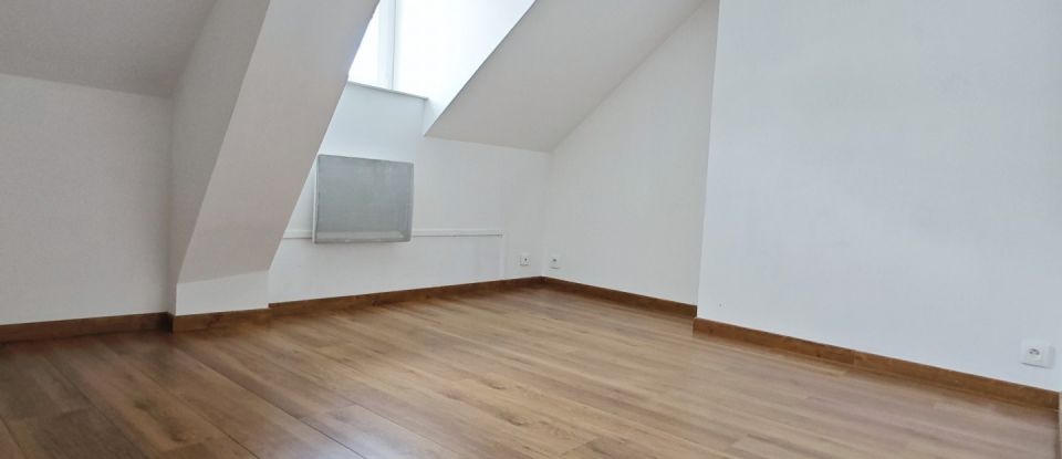 Maison 4 pièces de 74 m² à Bavinchove (59670)