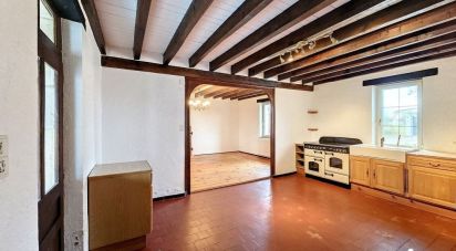 Country house 6 rooms of 139 m² in Beaulon (03230)