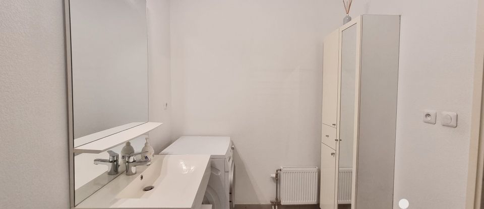 Appartement 3 pièces de 60 m² à Marseille (13015)