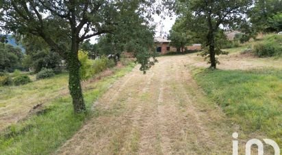 Land of 1,285 m² in Vesseaux (07200)