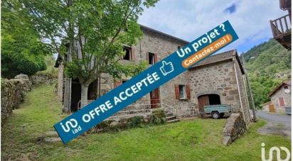 House 7 rooms of 93 m² in Rochepaule (07320)