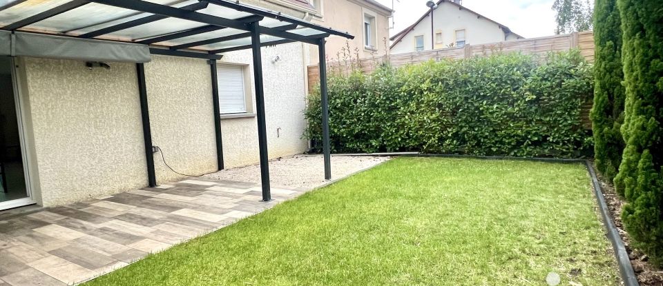 House 5 rooms of 92 m² in Viry-Châtillon (91170)