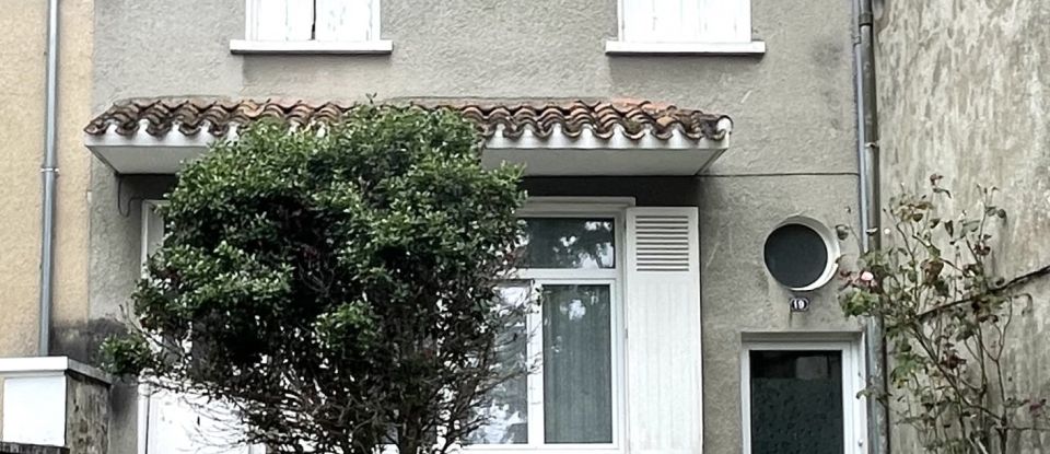 Maison de ville 5 pièces de 114 m² à Parthenay (79200)