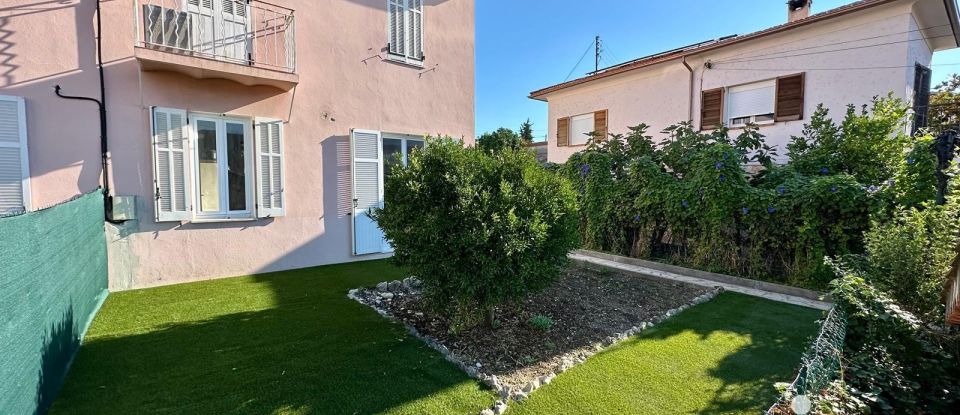 House 4 rooms of 75 m² in Antibes (06600)