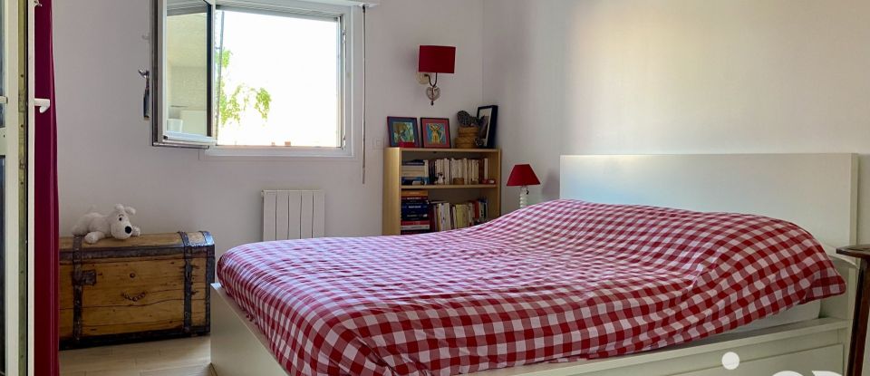 Appartement 4 pièces de 95 m² à Paris (75015)