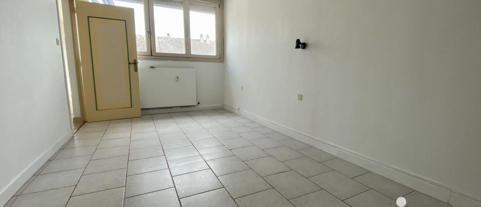 Apartment 5 rooms of 123 m² in Charleville-Mézières (08000)