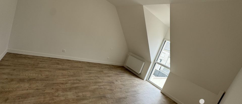 Maison 6 pièces de 175 m² à Avoine (37420)