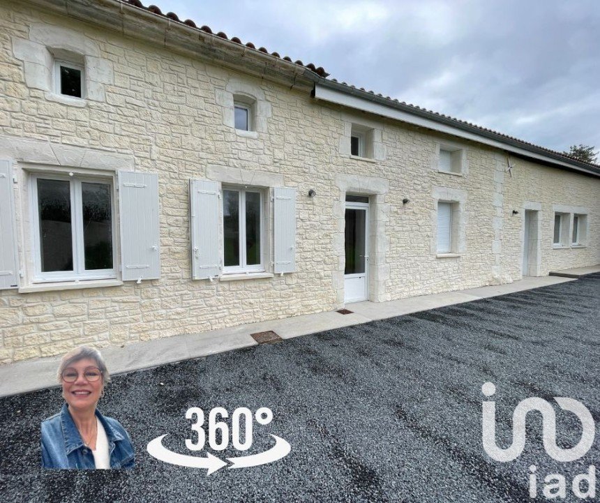 Maison de village 6 pièces de 130 m² à Saint-Ciers-du-Taillon (17240)