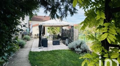 Village house 3 rooms of 102 m² in Arrentières (10200)