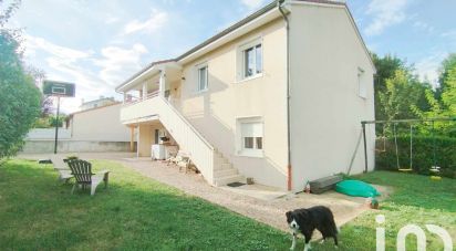 Maison 6 pièces de 122 m² à Riom (63200)