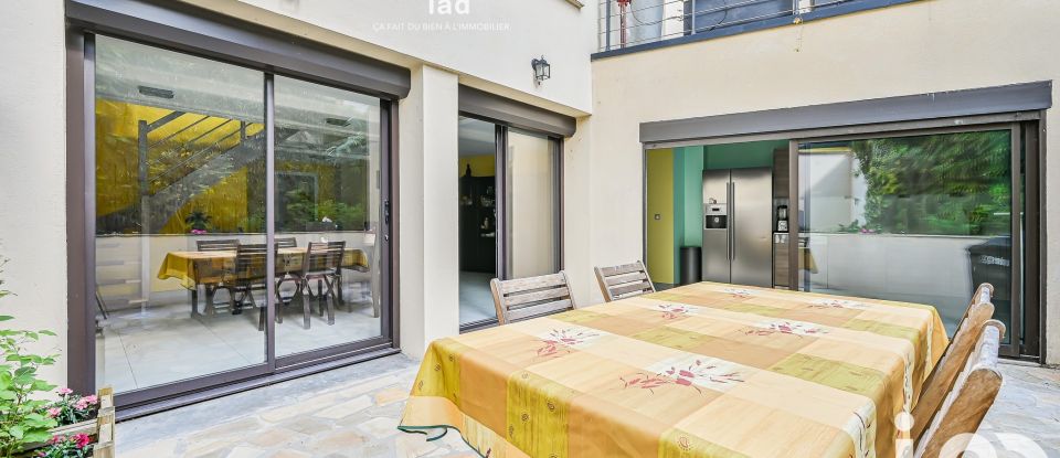 Maison 7 pièces de 164 m² à Nanterre (92000)