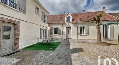 Village house 9 rooms of 225 m² in Donnemarie-Dontilly (77520)