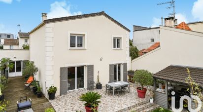 Maison traditionnelle 7 pièces de 152 m² à Colombes (92700)