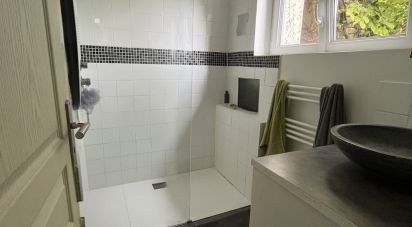 Maison 5 pièces de 125 m² à Sérigny (86230)