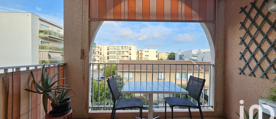 Appartement 4 pièces de 80 m² à Six-Fours-les-Plages (83140)