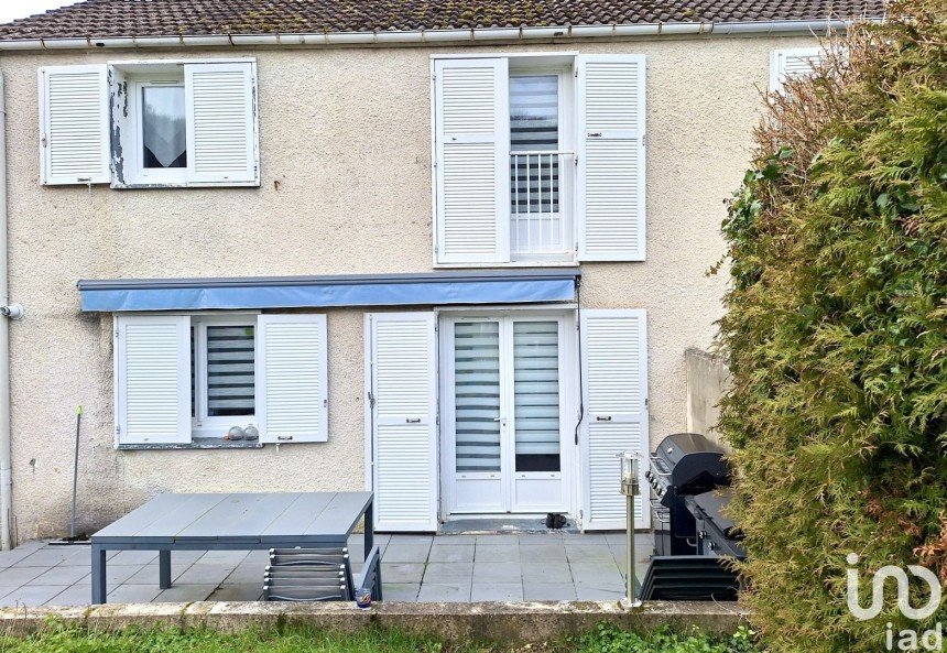 Maison 4 pièces de 90 m² à Auneuil (60390)