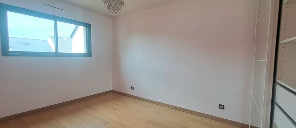 Maison 5 pièces de 129 m² à Vezin-le-Coquet (35132)