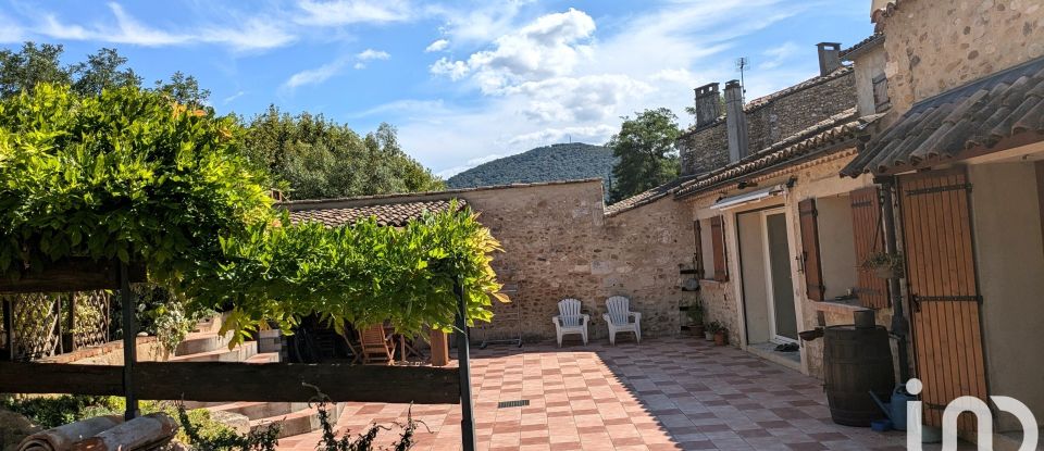 Village house 5 rooms of 200 m² in Malataverne (26780)