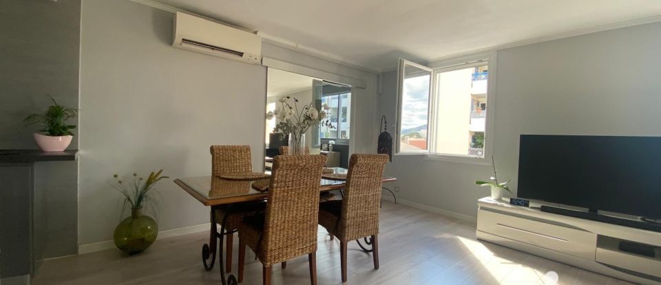 Appartement 2 pièces de 54 m² à Cannes (06150)