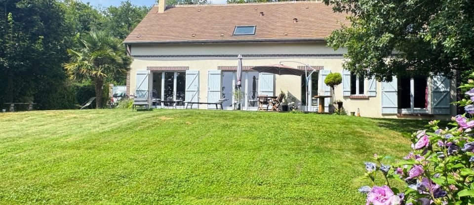 Maison de campagne 6 pièces de 219 m² à Cherisy (28500)