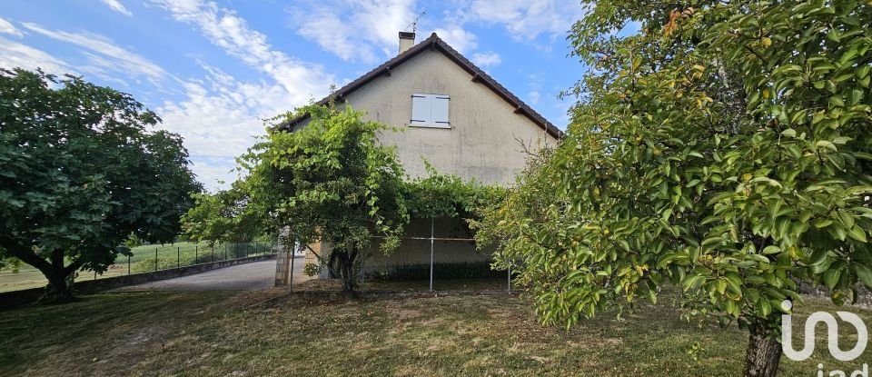 Maison 6 pièces de 180 m² à Sainte-Fortunade (19490)