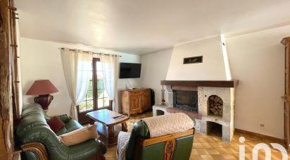 House 6 rooms of 109 m² in Jouy-en-Pithiverais (45480)