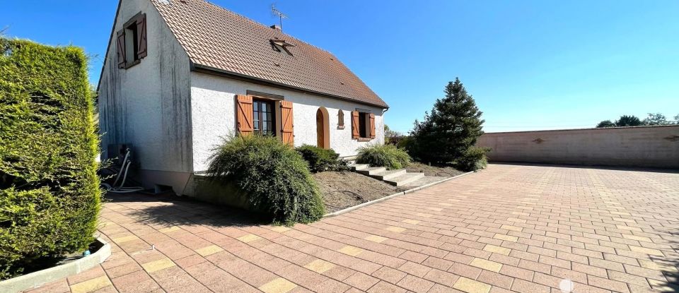 Maison 6 pièces de 109 m² à Jouy-en-Pithiverais (45480)