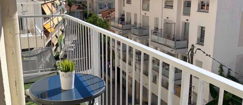 Appartement 2 pièces de 37 m² à Nice (06100)