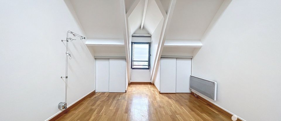 Duplex 6 pièces de 140 m² à Nanterre (92000)