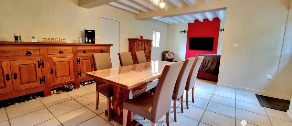 Country house 4 rooms of 80 m² in Lavaré (72390)