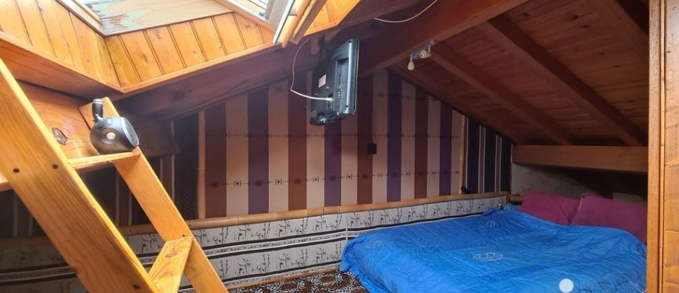 Maison 4 pièces de 91 m² à Saussignac (24240)