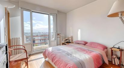 Appartement 4 pièces de 134 m² à Suresnes (92150)