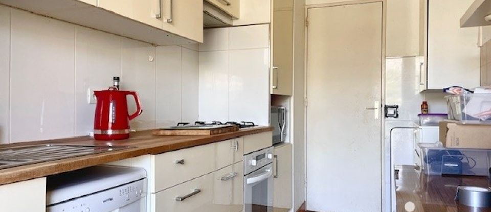 Appartement 3 pièces de 76 m² à Marseille (13009)