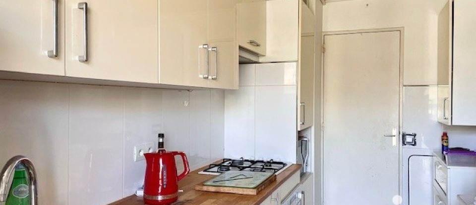 Appartement 3 pièces de 76 m² à Marseille (13009)