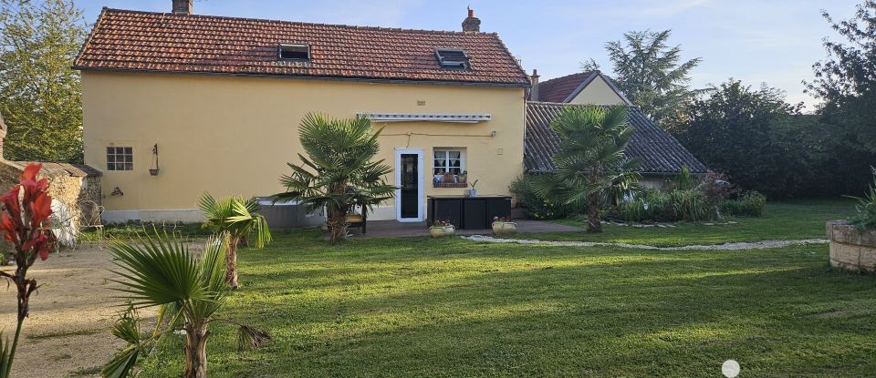 House 6 rooms of 116 m² in Allainville (28500)