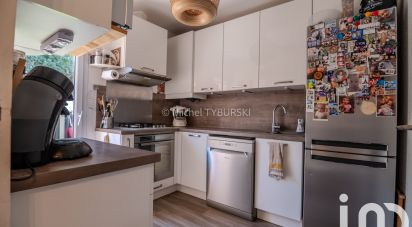 House 4 rooms of 86 m² in Saint-Raphaël (83700)