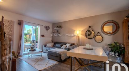 House 4 rooms of 86 m² in Saint-Raphaël (83700)