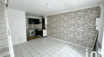 Maison 3 pièces de 41 m² à Guignes (77390)