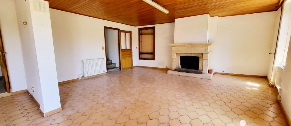 Maison de village 4 pièces de 155 m² à Espéraza (11260)