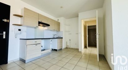 Apartment 3 rooms of 58 m² in Toulon (83100)