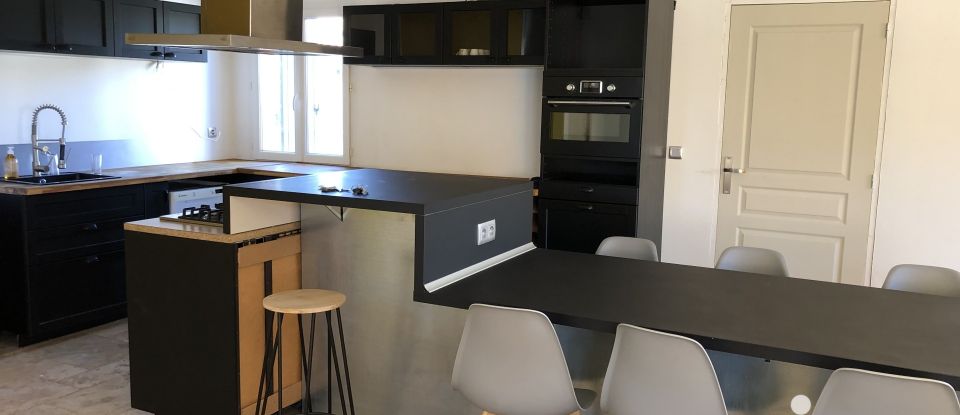 Maison 5 pièces de 96 m² à Bollène (84500)