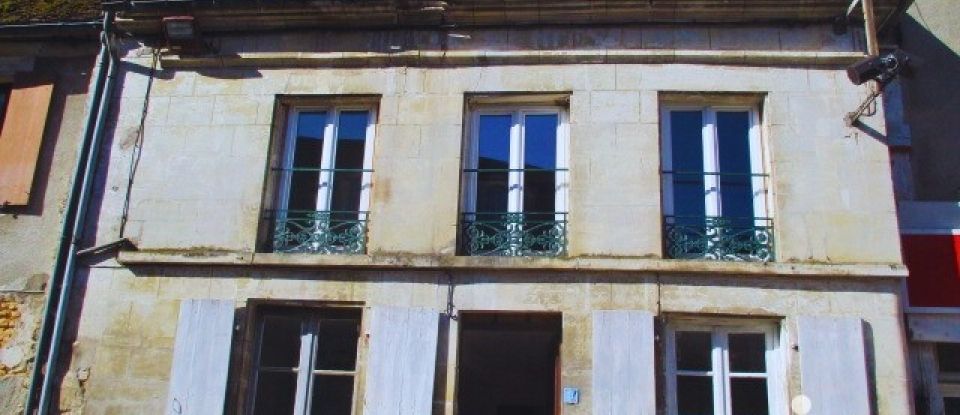 Maison 5 pièces de 126 m² à Entrains-sur-Nohain (58410)