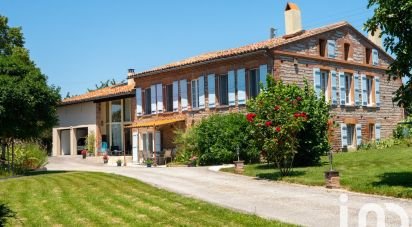 House 6 rooms of 296 m² in Sainte-Foy-d'Aigrefeuille (31570)