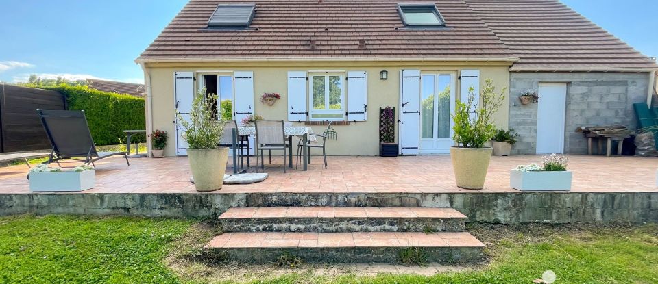 Maison 6 pièces de 130 m² à Magny-en-Vexin (95420)