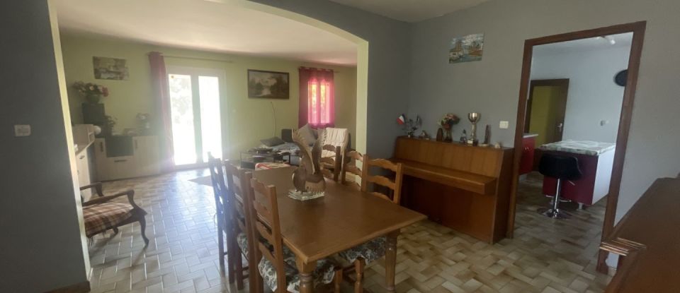 House 4 rooms of 102 m² in Tarascon (13150)