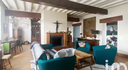 Village house 8 rooms of 262 m² in Compiègne (60200)