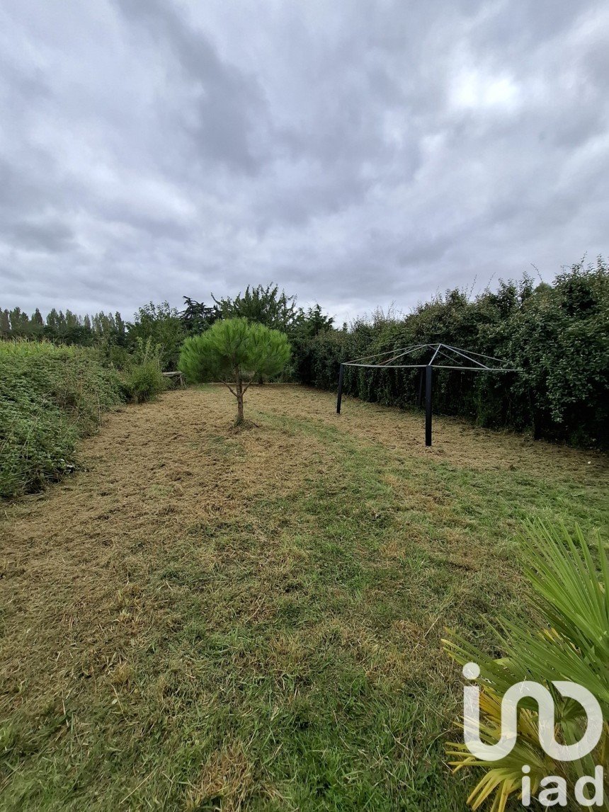 Terrain agricole de 1 091 m² à Saint-Père-en-Retz (44320)