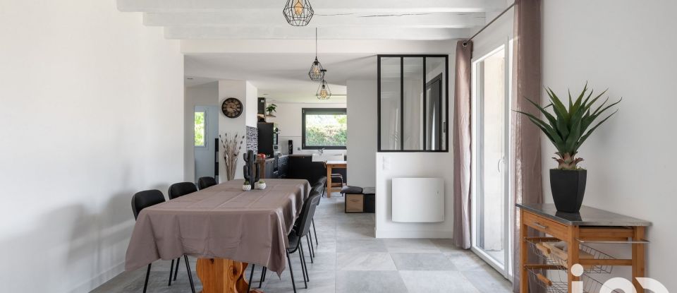 Maison 5 pièces de 180 m² à La Buisse (38500)