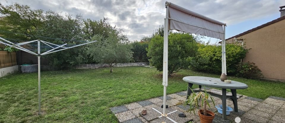 Maison 5 pièces de 75 m² à Blanquefort (33290)